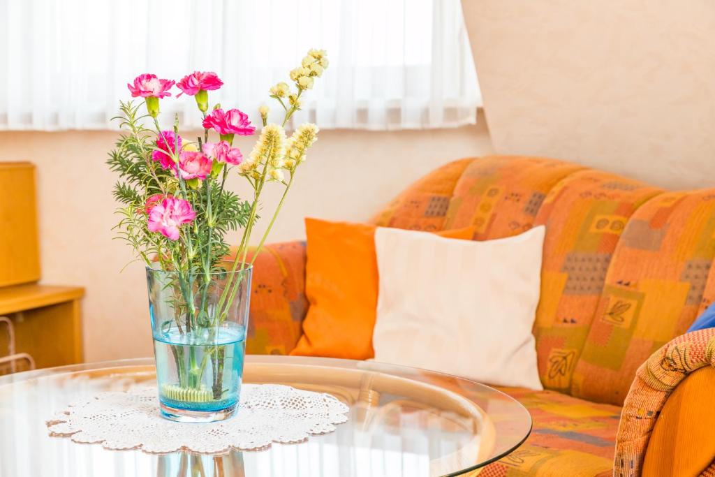 Ferienwohnung Apollonia Falow room 2